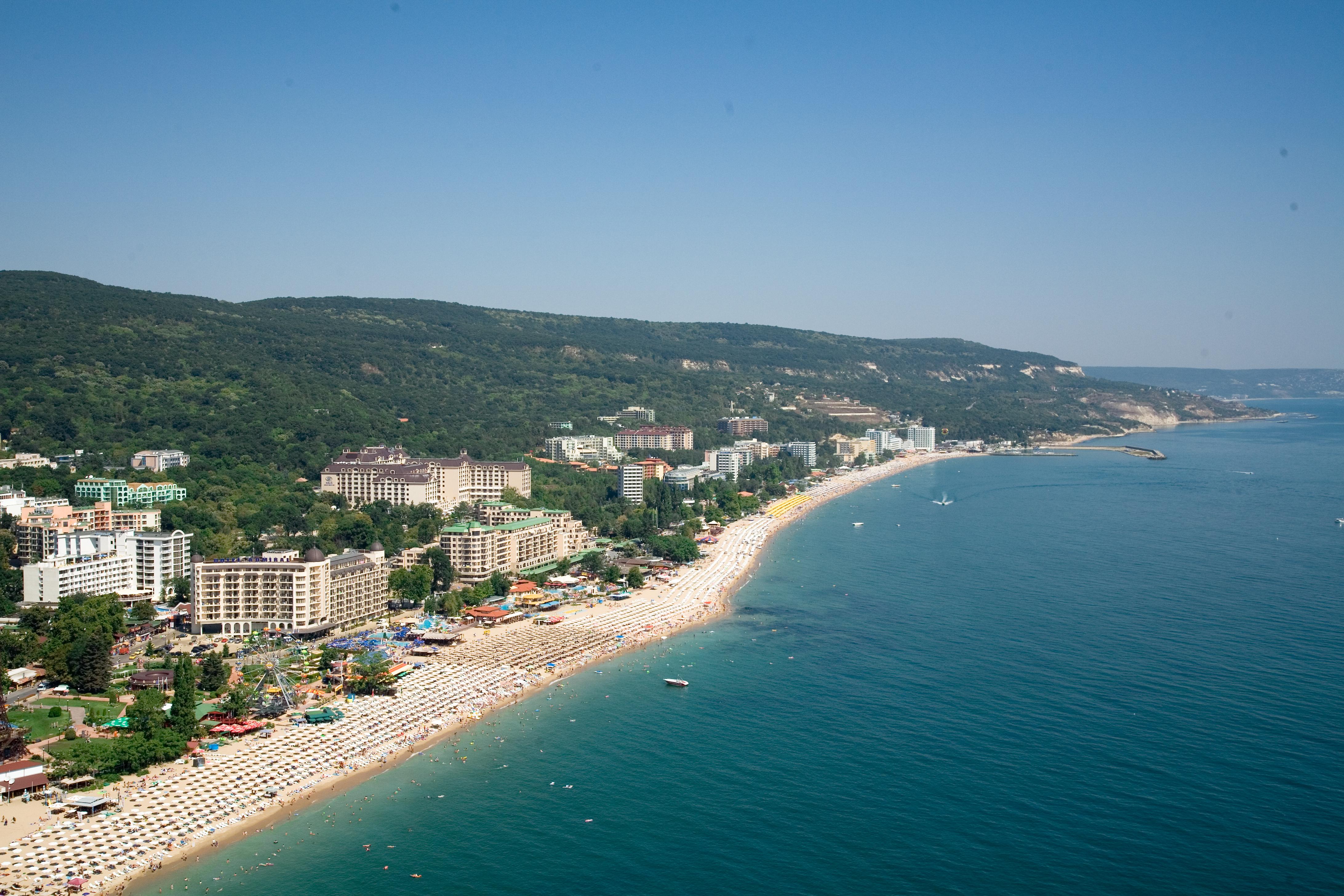 Helios Hotel