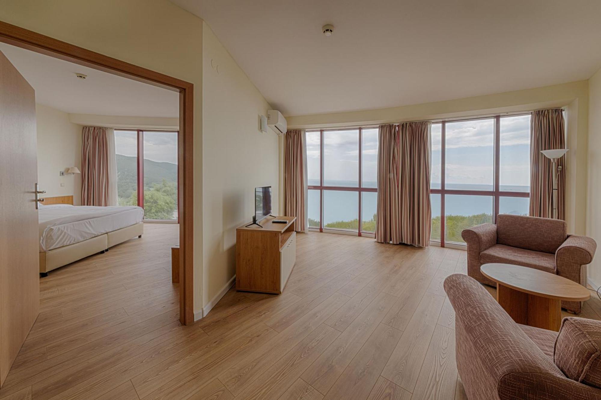 Hotel Helios 4*