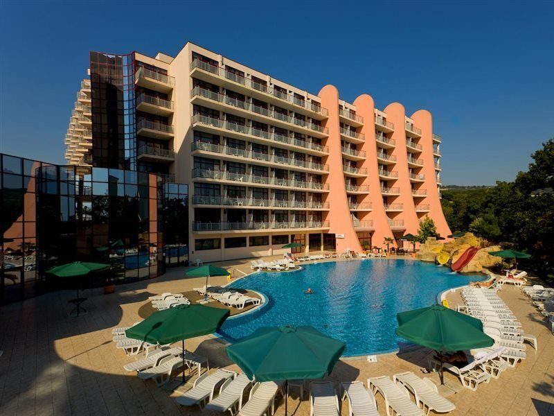 Хотел хелиос - ол инклузив 4*
